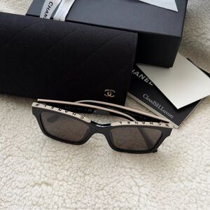 Auth NIB Chanel 5417 CC Logo Square Sunglasses Black Beige